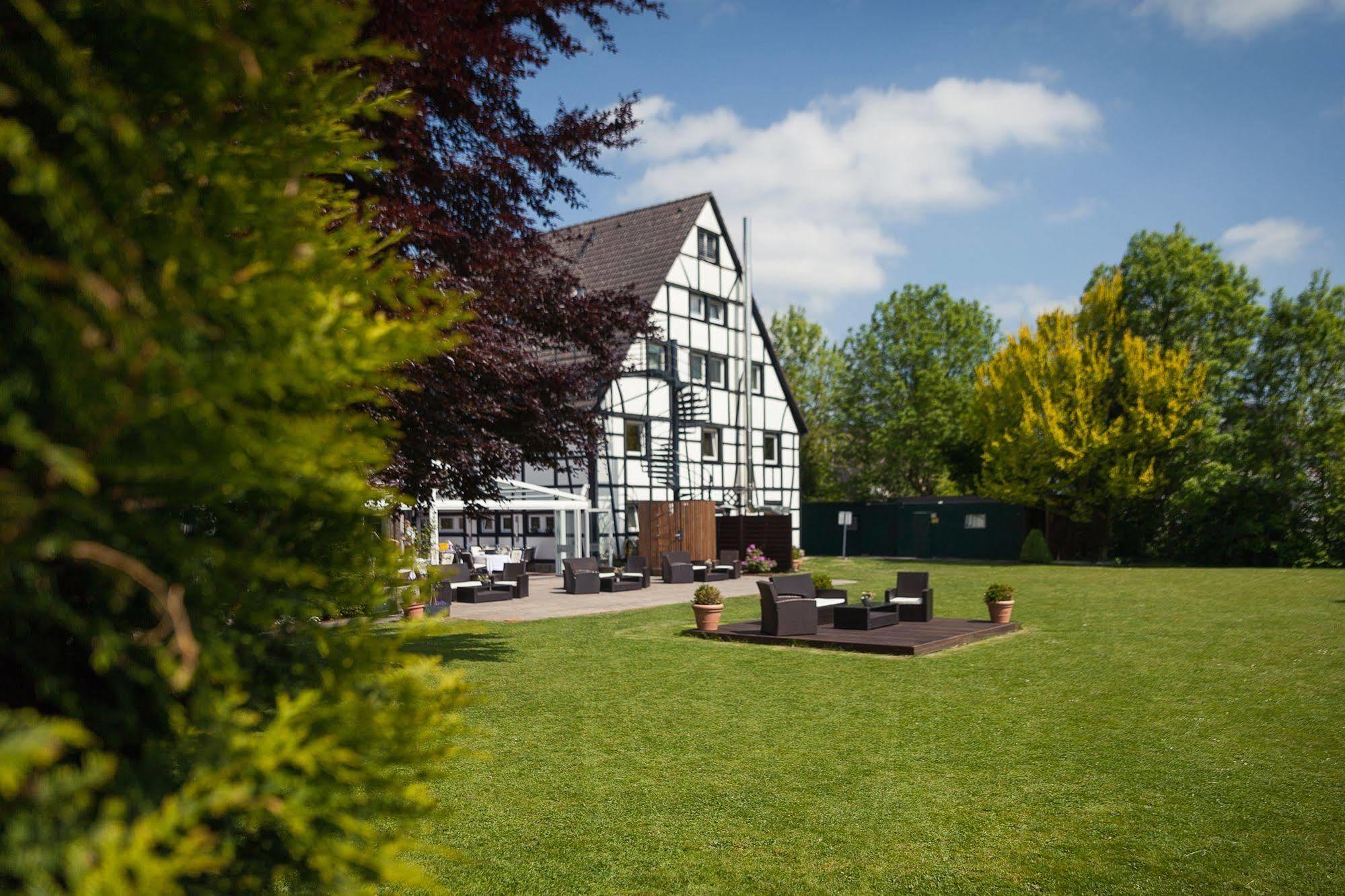 Hotel Der Lennhof Dortmund Exterior photo